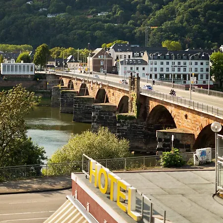 Self-check-in Constantin 3* Trèves