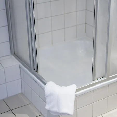 Self-check-in Constantin Hotel