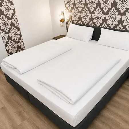 Constantin Hotel