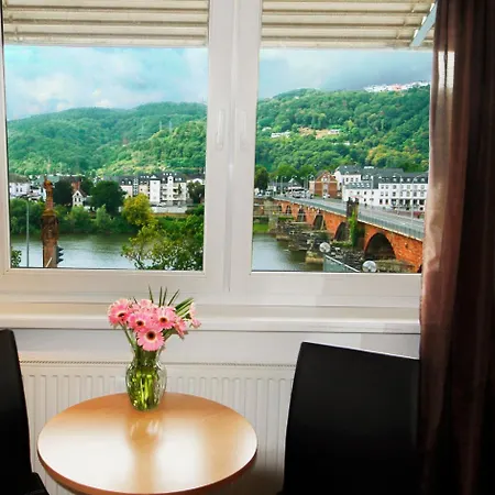 Self-check-in Constantin Hotel